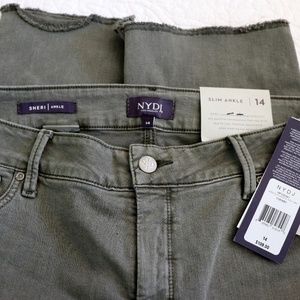 NyDJ Sheri Slim Ankle Jean Topiary Green Sz 14 NWT